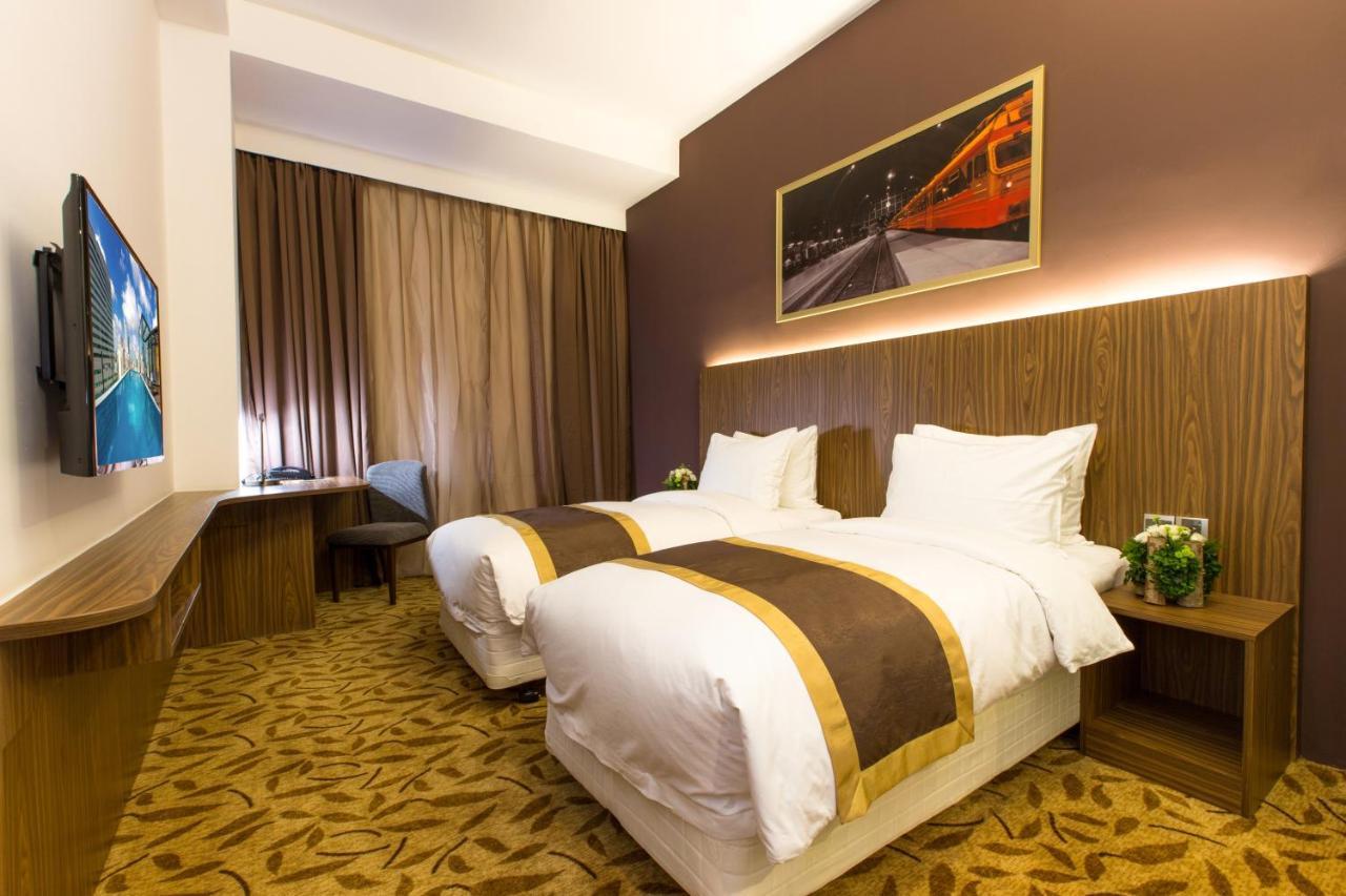 Bay Hotel