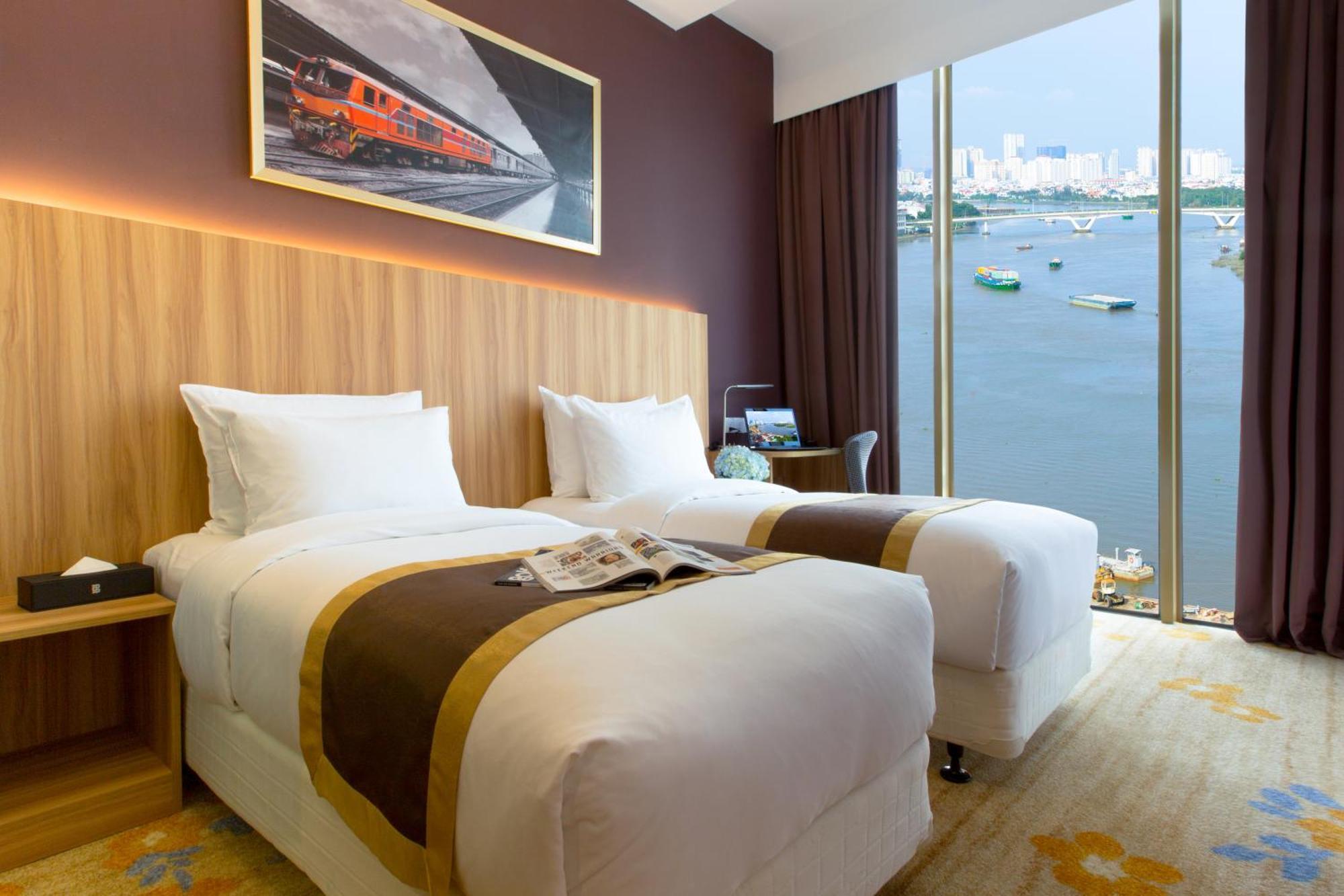 Bay Hotel