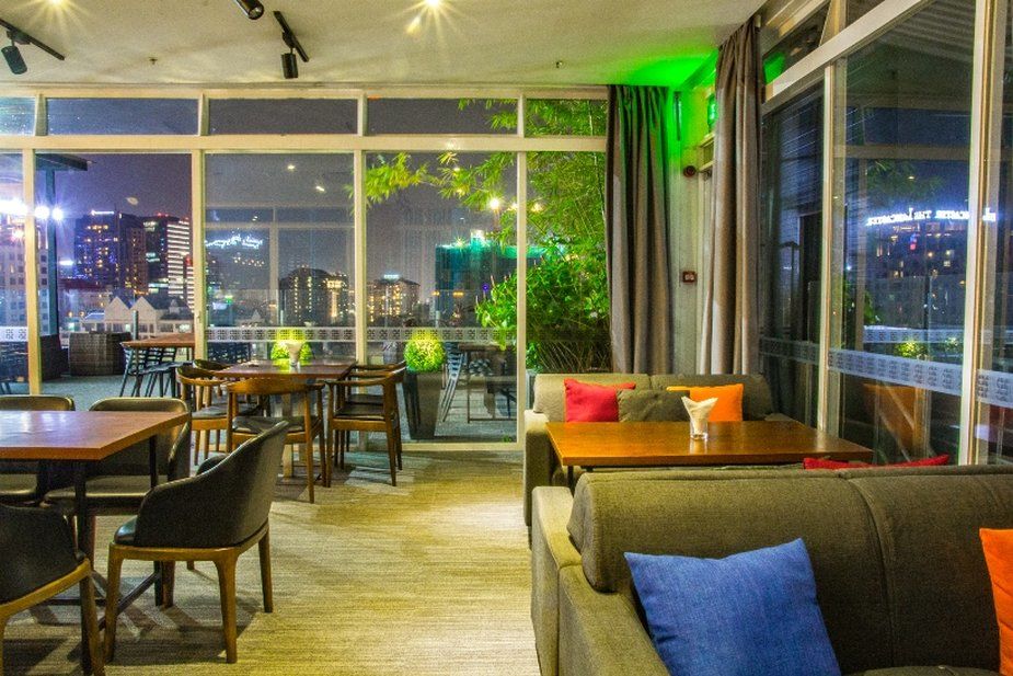 Bay 4* TP. Hồ Chí Minh